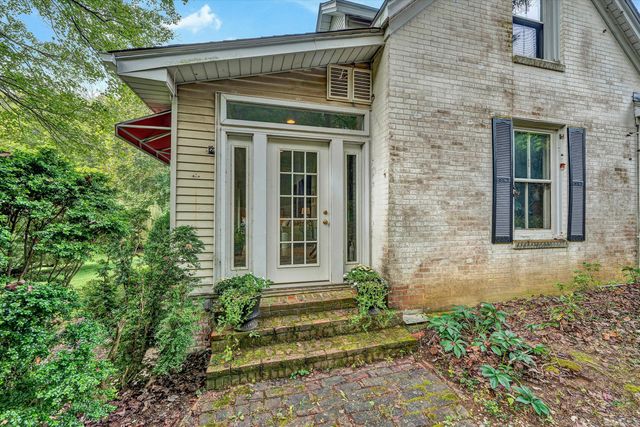 400 Walnut RD, Salem, VA 24153