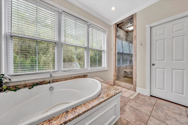 400 Walnut RD, Salem, VA 24153