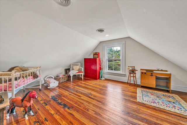 400 Walnut RD, Salem, VA 24153