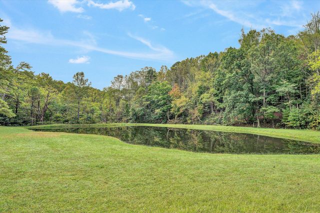 400 Walnut RD, Salem, VA 24153