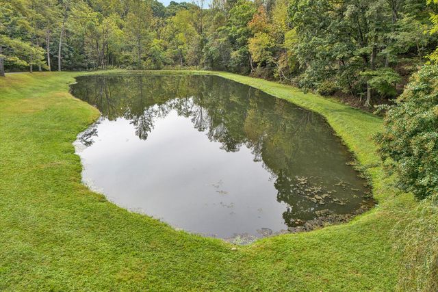 400 Walnut RD, Salem, VA 24153