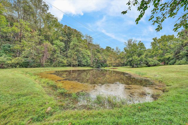 400 Walnut RD, Salem, VA 24153