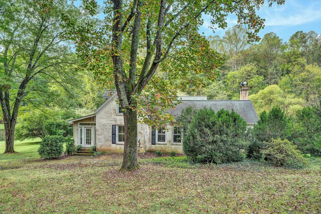 400 Walnut RD, Salem, VA 24153