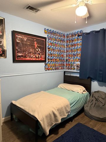 2021 W Acacia St, Stockton, CA 95203