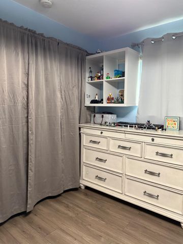 2021 W Acacia St, Stockton, CA 95203