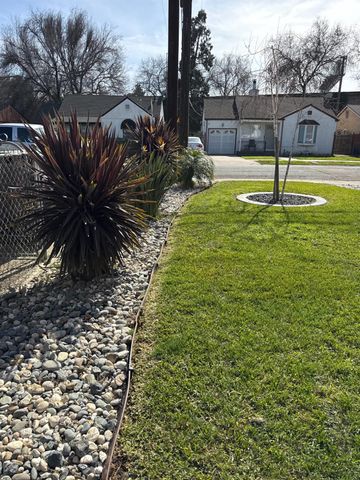 2021 W Acacia St, Stockton, CA 95203