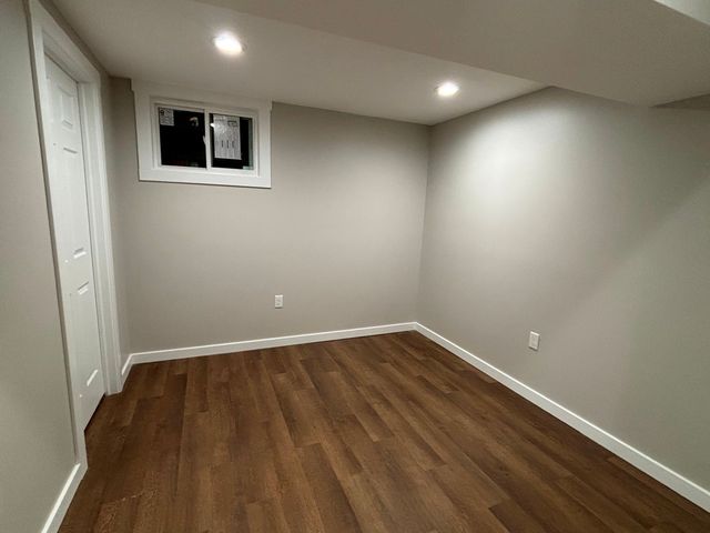 706 John Street, Rockford, IL 61103