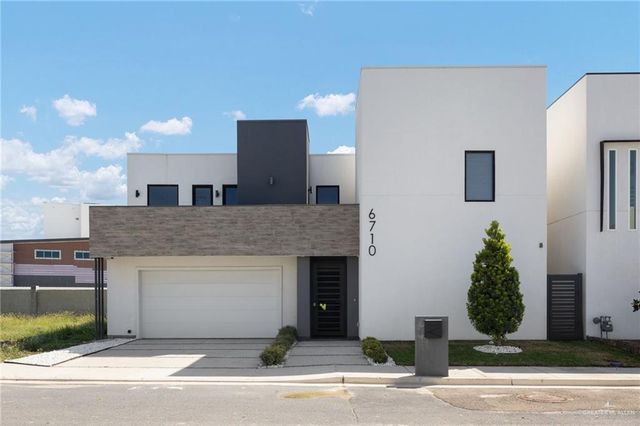 6710 N 11th Lane, Mcallen, TX 78504