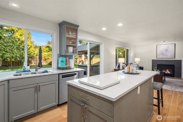 4410 325th Avenue NE, Carnation, WA 98014