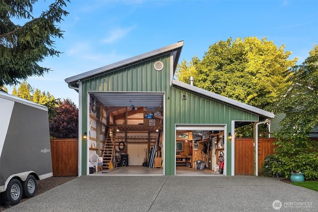 4410 325th Avenue NE, Carnation, WA 98014