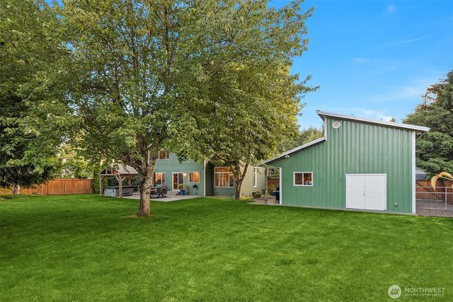 4410 325th Avenue NE, Carnation, WA 98014