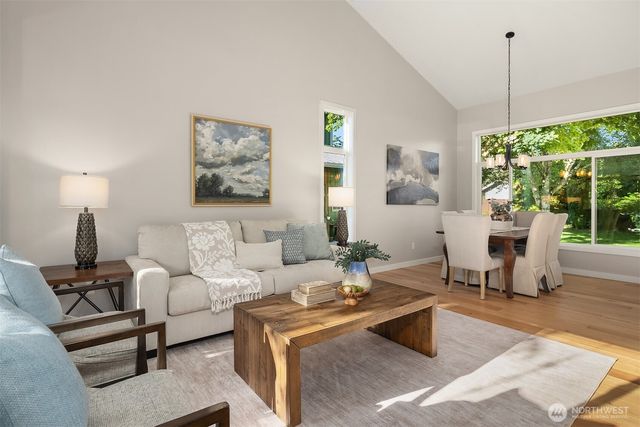 4410 325th Avenue NE, Carnation, WA 98014