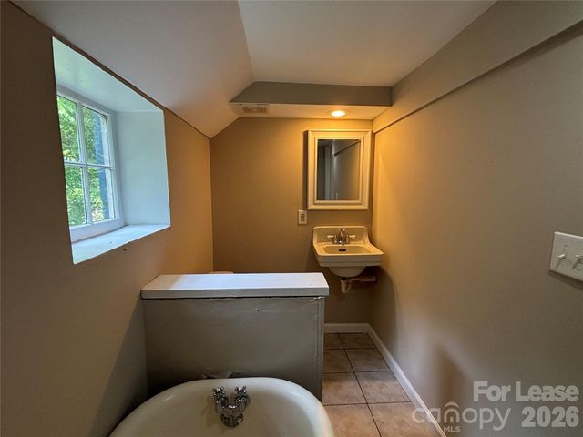 975 Old Charlotte Road SW, Concord, NC 28027