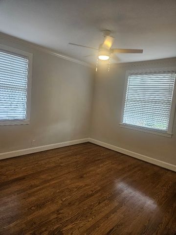 3501 Foxhall Rd, Nashville, TN 37215