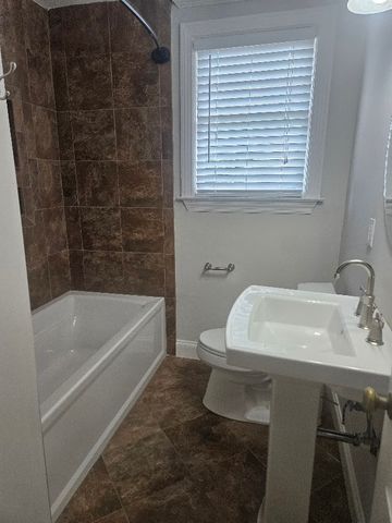 3501 Foxhall Rd, Nashville, TN 37215