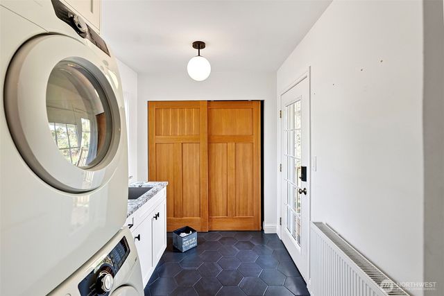 6924 NW Herried Road, Silverdale, WA 98383