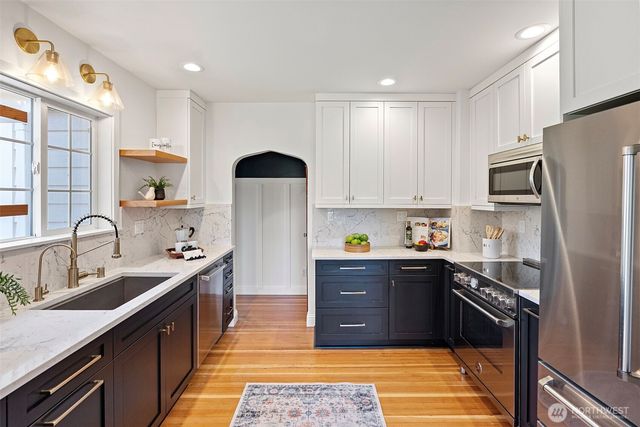 6924 NW Herried Road, Silverdale, WA 98383