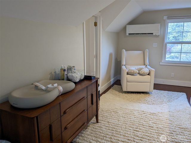 6924 NW Herried Road, Silverdale, WA 98383
