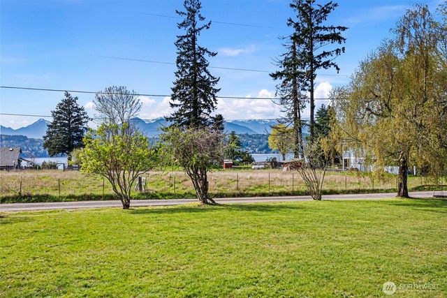 6924 NW Herried Road, Silverdale, WA 98383