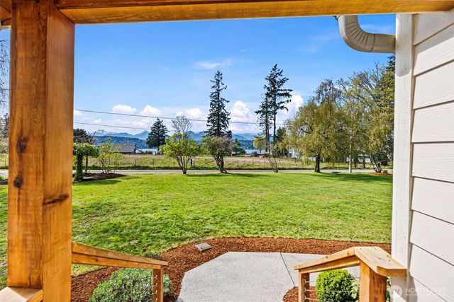 6924 NW Herried Road, Silverdale, WA 98383