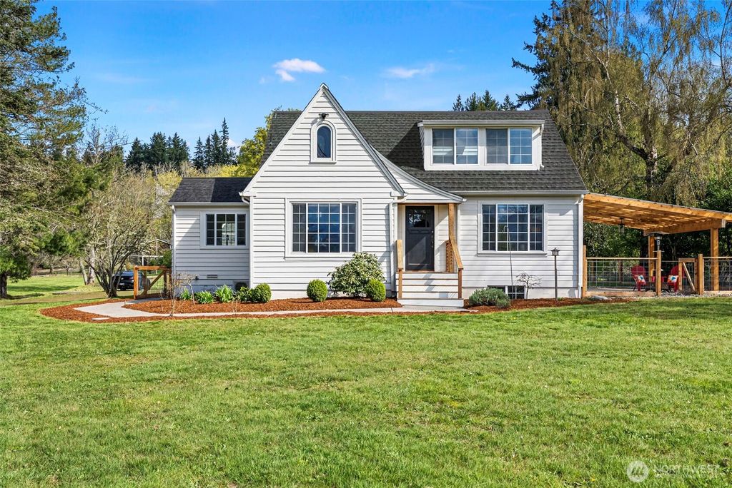 6924 NW Herried Road, Silverdale, WA 98383