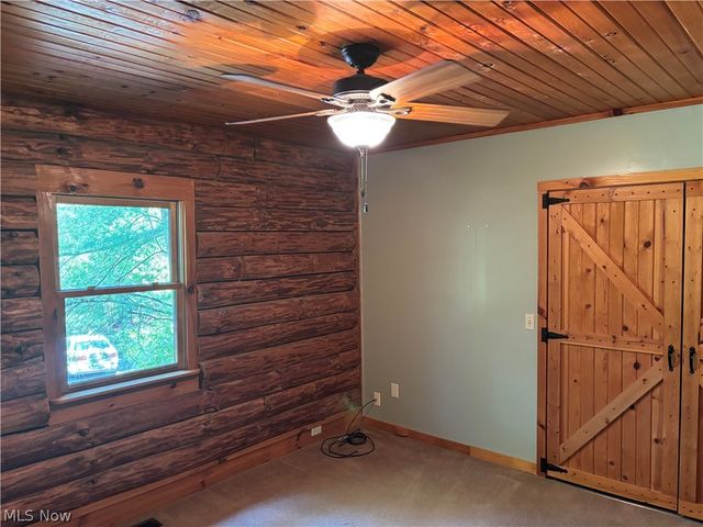 3242 Schneiders Crossing Road NW D, Dover, OH 44622