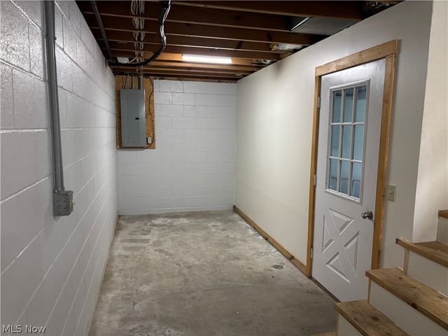 3242 Schneiders Crossing Road NW D, Dover, OH 44622