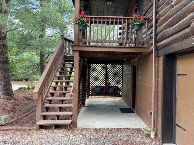 3242 Schneiders Crossing Road NW D, Dover, OH 44622