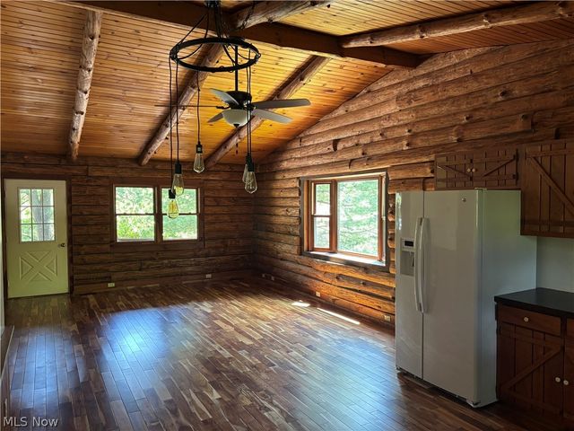 3242 Schneiders Crossing Road NW D, Dover, OH 44622
