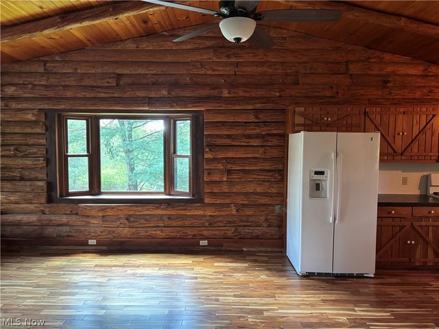 3242 Schneiders Crossing Road NW D, Dover, OH 44622