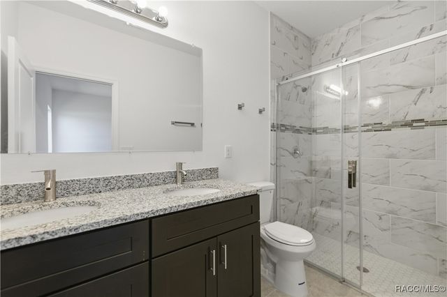 6615 N Waycross Way, Citrus Springs, FL 34433