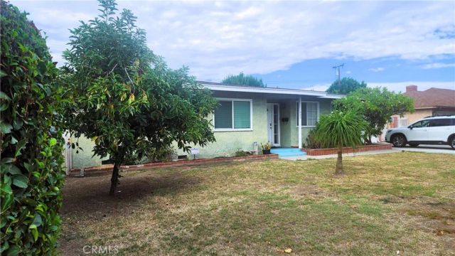 423 E Francisquito, West Covina, CA 91790
