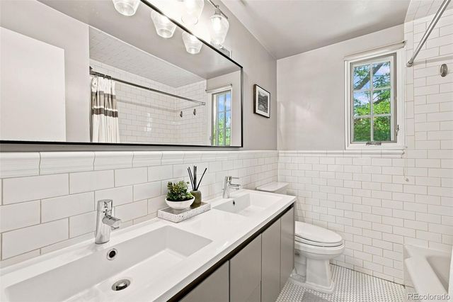 1066 Bonnie Brae Boulevard, Denver, CO 80209