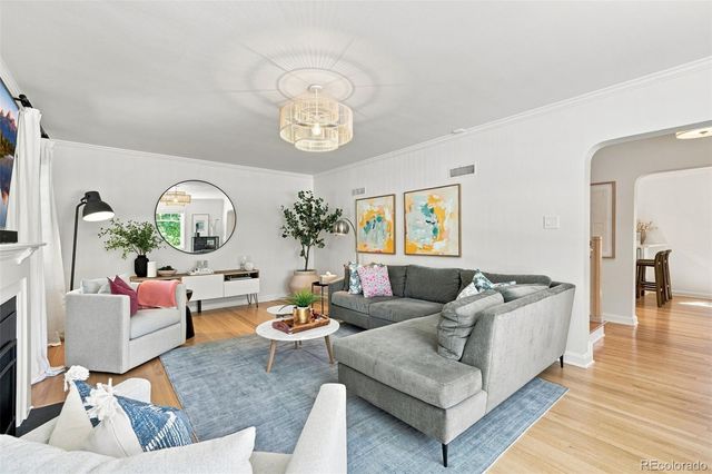 1066 Bonnie Brae Boulevard, Denver, CO 80209