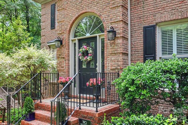 1218 Gateshead Lane, Matthews, NC 28105