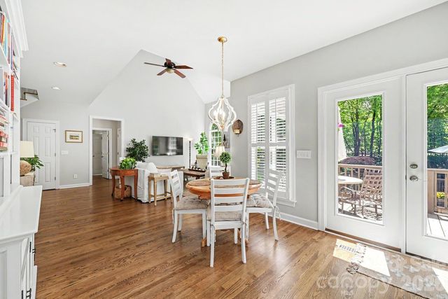 1218 Gateshead Lane, Matthews, NC 28105