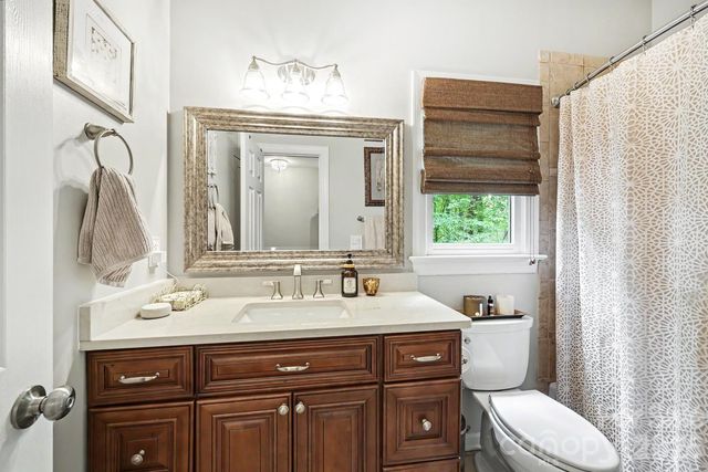 1218 Gateshead Lane, Matthews, NC 28105