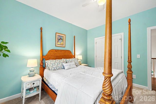 1218 Gateshead Lane, Matthews, NC 28105