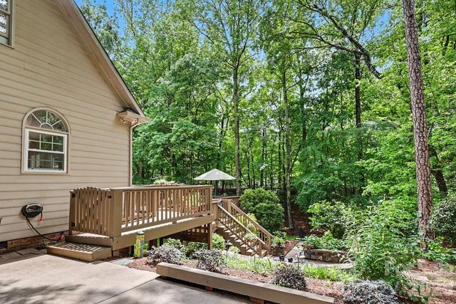 1218 Gateshead Lane, Matthews, NC 28105