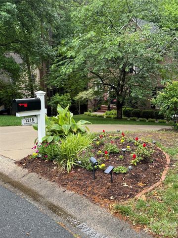 1218 Gateshead Lane, Matthews, NC 28105
