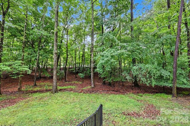 1218 Gateshead Lane, Matthews, NC 28105