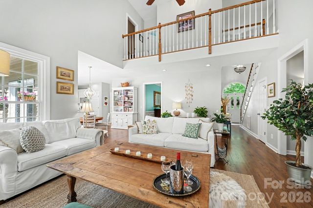 1218 Gateshead Lane, Matthews, NC 28105