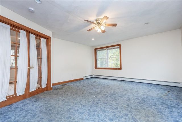 20 Wright St, North Reading, MA 01864