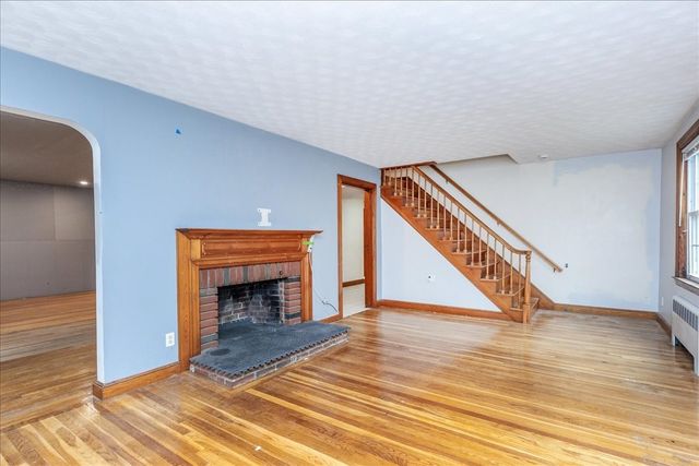 20 Wright St, North Reading, MA 01864