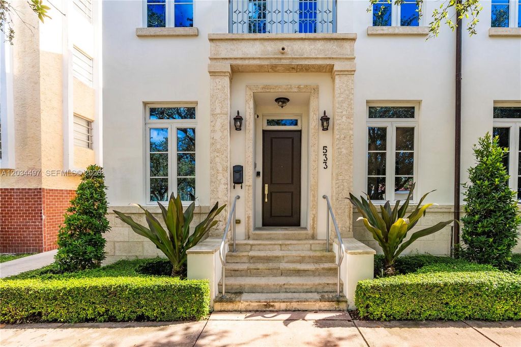 533 Anastasia Ave 533, Coral Gables, FL 33134