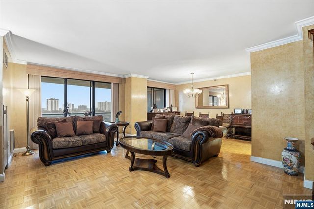 1512 Palisade Avenue 14R, Fort Lee, NJ 07024