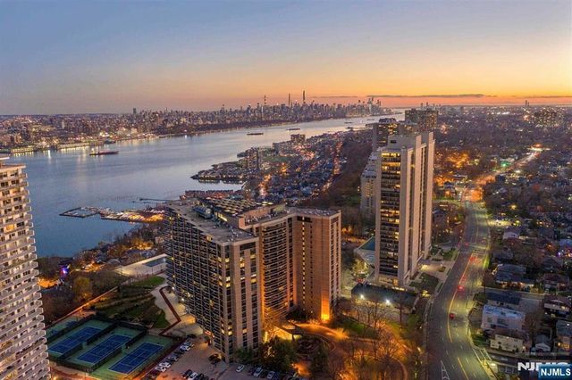 1512 Palisade Avenue 14R, Fort Lee, NJ 07024