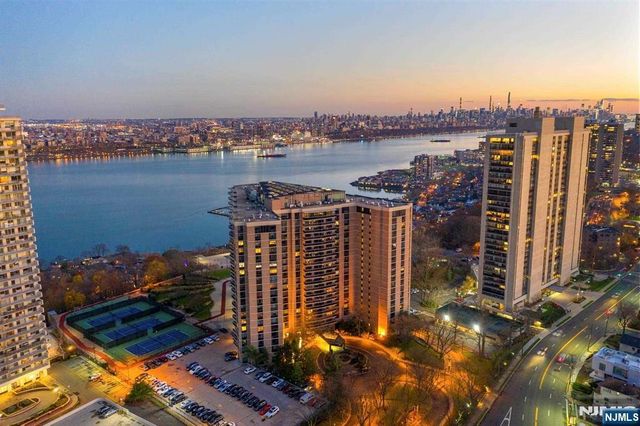 1512 Palisade Avenue 14R, Fort Lee, NJ 07024