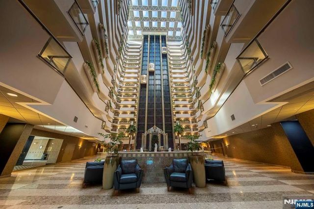 1512 Palisade Avenue 14R, Fort Lee, NJ 07024