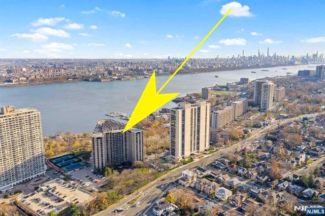 1512 Palisade Avenue 14R, Fort Lee, NJ 07024